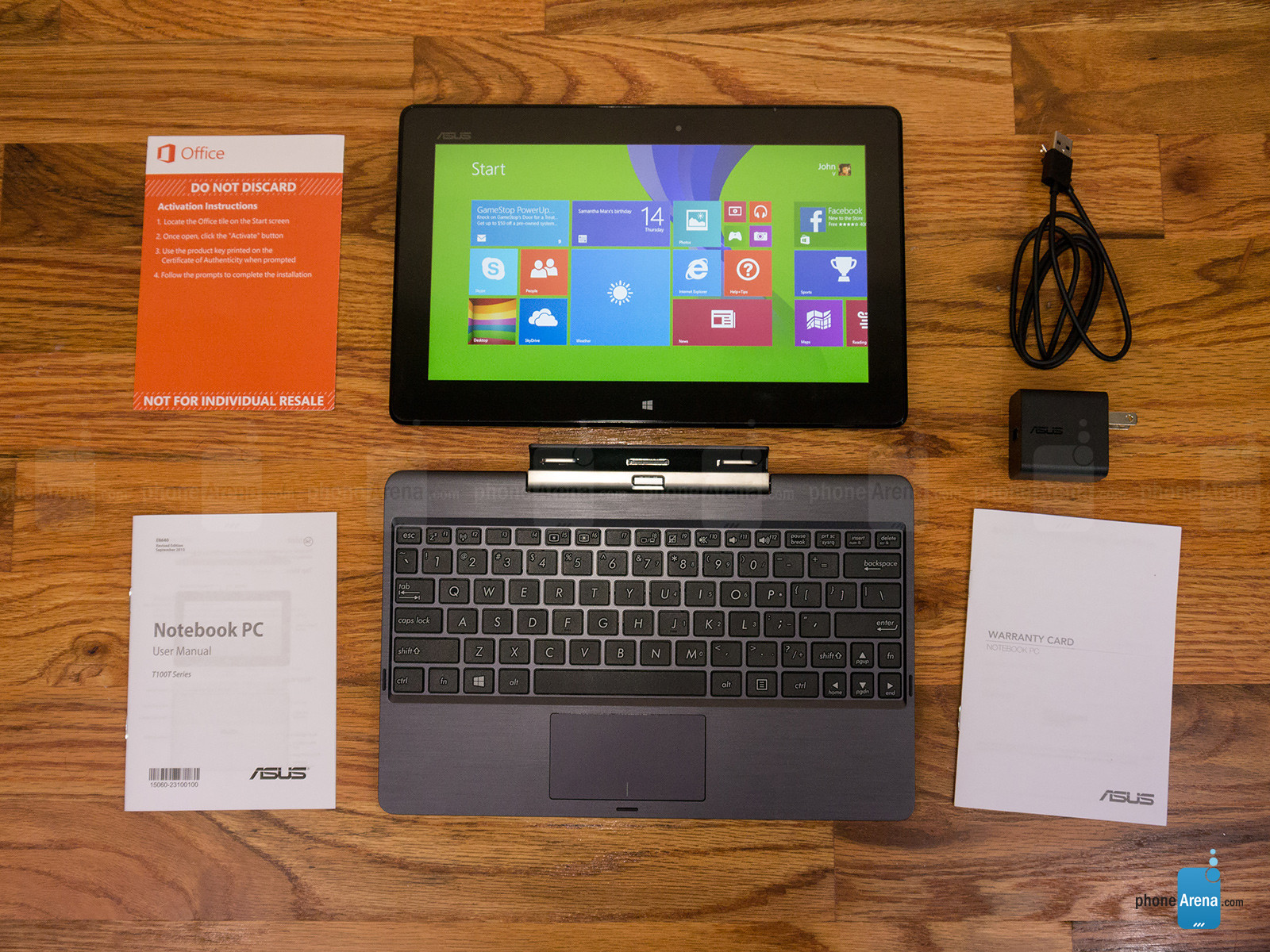 Asus-Transformer-Book-T100-Review-002-box[1].jpg